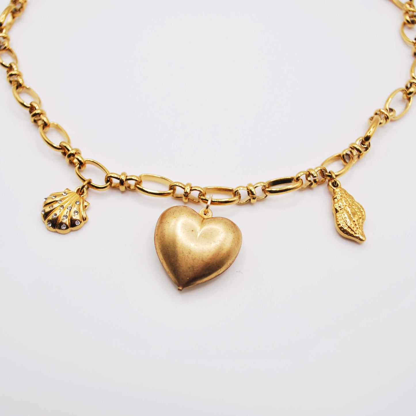 'lover's tide' paperclip chain charm necklace